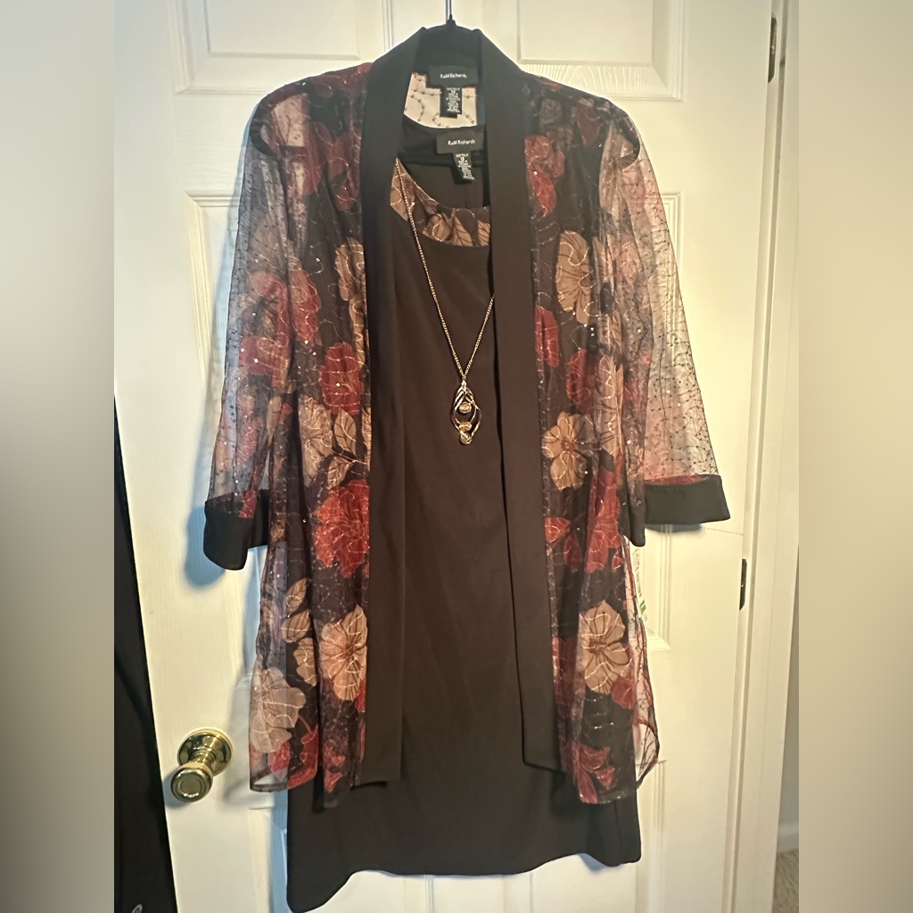 R&M Richard’s 2 Piece Women’s Dress